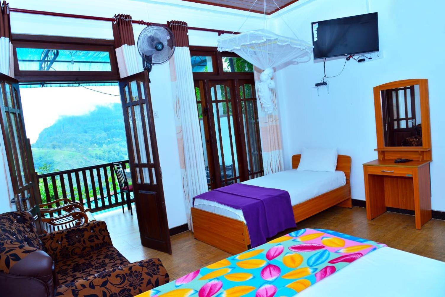 La Montagna Bed & Breakfast เอลลา ภายนอก รูปภาพ
