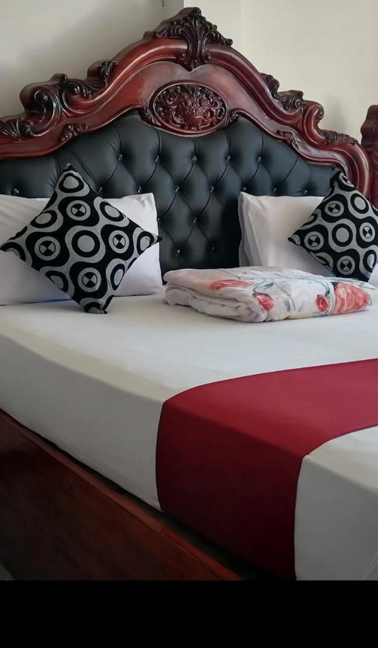 La Montagna Bed & Breakfast เอลลา ภายนอก รูปภาพ