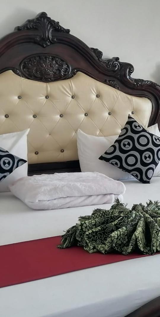 La Montagna Bed & Breakfast เอลลา ภายนอก รูปภาพ