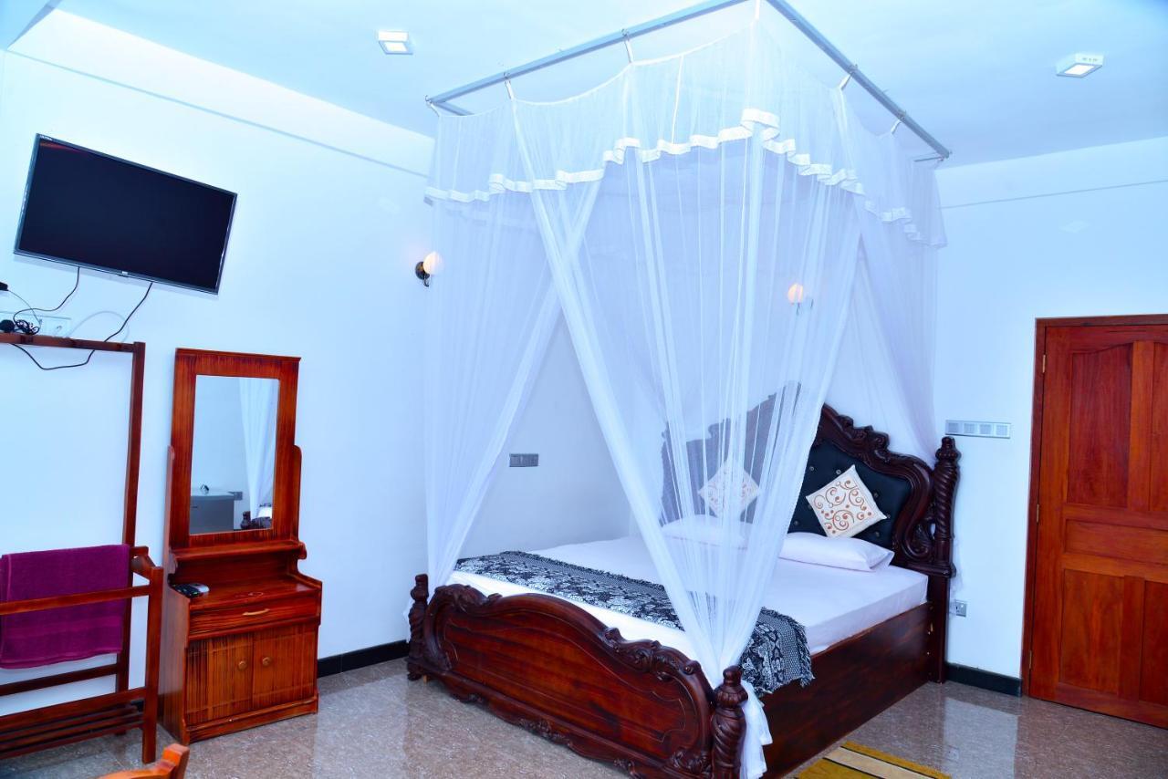 La Montagna Bed & Breakfast เอลลา ภายนอก รูปภาพ
