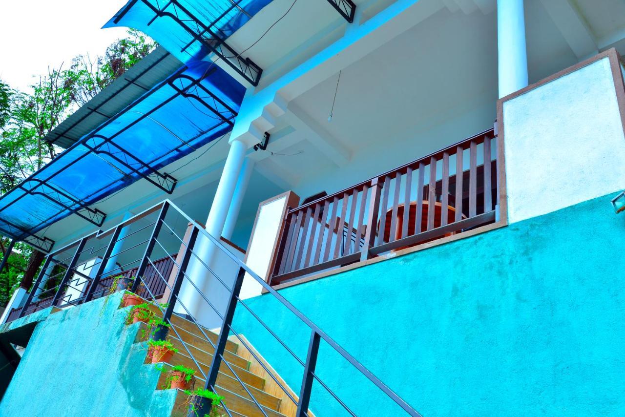 La Montagna Bed & Breakfast เอลลา ภายนอก รูปภาพ
