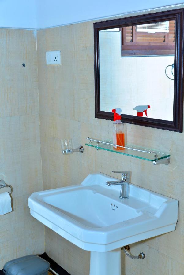 La Montagna Bed & Breakfast เอลลา ภายนอก รูปภาพ